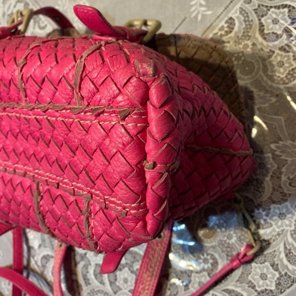 BOTTEGA VENETA Intrecciato Crossbody Bag - Picture 5 of 17